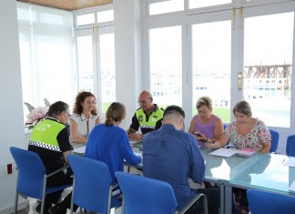 Reunión de seguridad ante la llegada del crucero