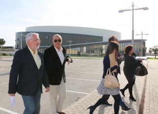 El Alcalde denuncia las deficiencias que hacen inservible el Conservatorio