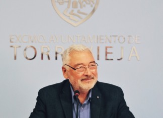 El Ayuntamiento recurre el archivo provisional de la denuncia del Vela Beach