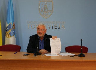 El Ayuntamiento trabaja en subsanar deficiencias en el Paseo de Punta Margalla