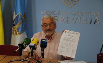 El Ex-edil de Torrevieja Joaquín Albaladejo renunció a la compatibilidad de su actividad privada para presentarse a las cortes generales