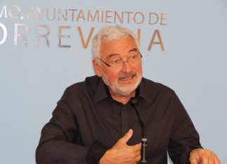 Acciona seguirá prestando el servicio de recogida de basura después del 13 de Junio