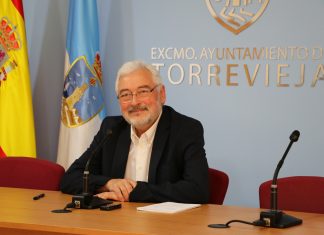 El Alcalde hace público lo que cobró del ayuntamiento de Torrevieja en el año 2015