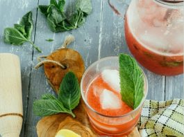 Limonada de sandía y menta