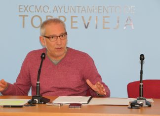 El Concejal de Hacienda presenta el borrador del anteproyecto del presupuesto de 2017