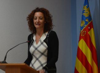 Fanny Serrano pide a Eduardo Dolón que demuestre que no es “Antitorrevieja”