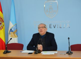 La decisión del PP, que sólo perjudica a Torrevieja, no sorprende al equipo de gobierno