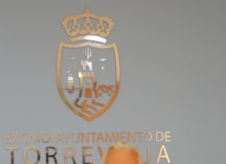 El alcalde de Torrevieja reclama en la Diputación los 450.951€ que le corresponden al municipio del fondo de cooperación