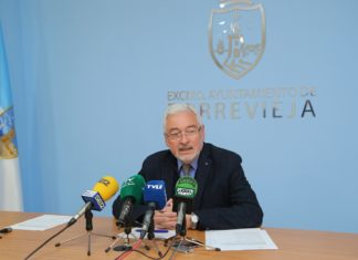 El Ayuntamiento abonará las horas extras que adeuda a un setenta por ciento de funcionarios