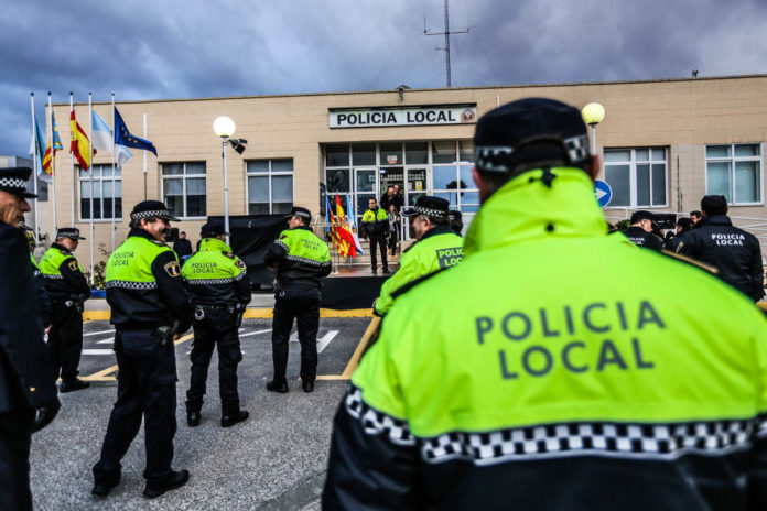 policía local