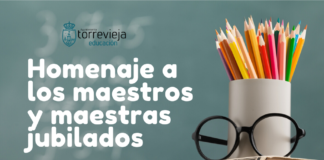 Homenaje a los maestros y maestras jubilados de Torrevieja